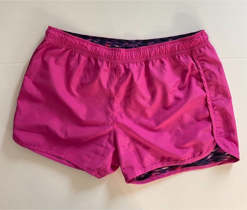 Kurze Hose Pink/Blau (Tchibo) in Mühlhausen