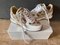 GUESS Sneaker low Moxea Guess Schuhe 39 Logo - NEU! Schleswig-Holstein - Westerrönfeld Vorschau
