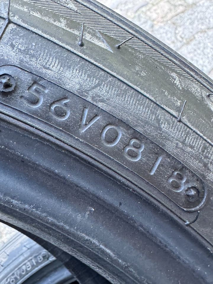 Toyo R888r 195/50 R15 82V Semi Slicks in Handewitt