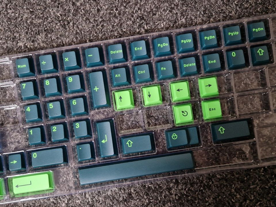 Keycaps Tastenkappen Mechanische Tastatur PBT GMK Wavez Klon in Düsseldorf