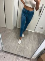 Jeanshose skinny S neu Nordrhein-Westfalen - Moers Vorschau