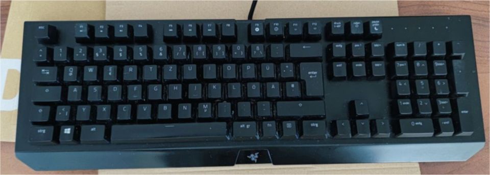 Razer BlackWidow X Chroma Keycaps in Leonberg