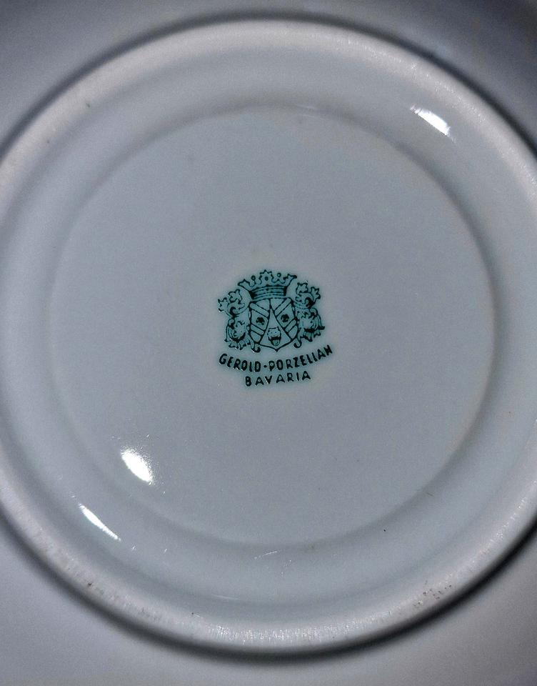 Moccatasse Sammlung  Deko Wien Erinnerung Geschenkidee Gold in Itzehoe