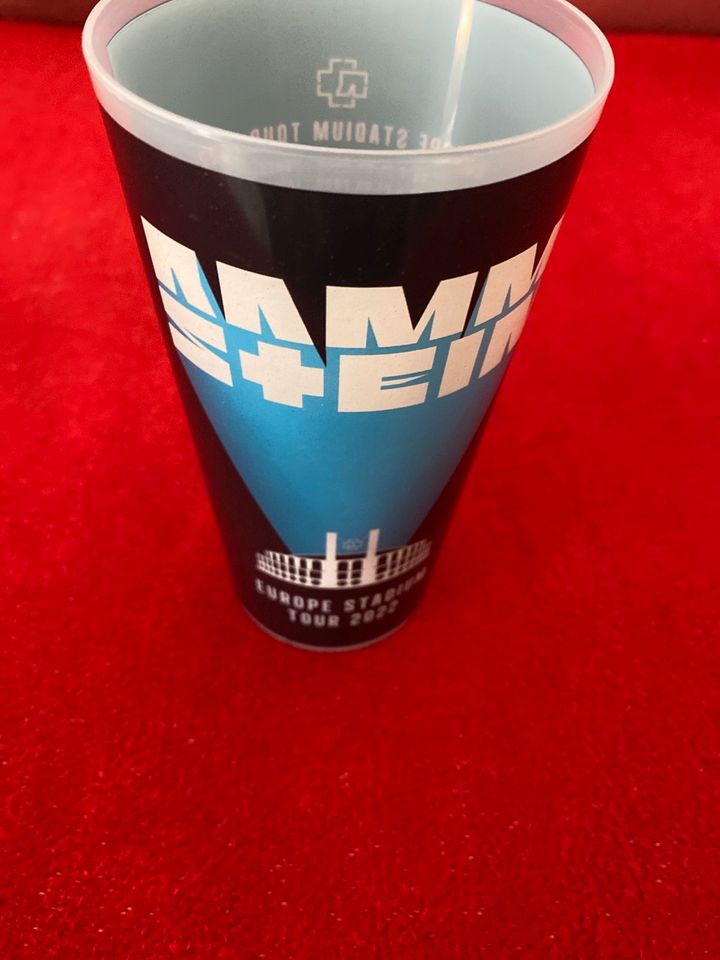 Rammstein Zick Zack Magazin+2 Becher in Soltau