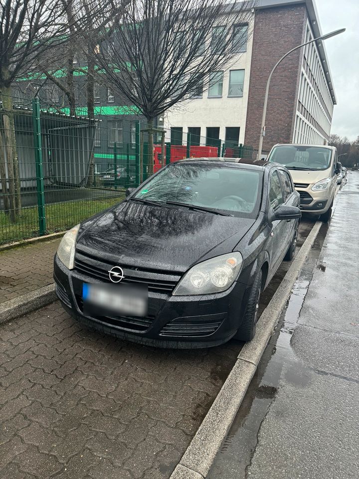 Auto Opel Getriebe Schaden in Gevelsberg