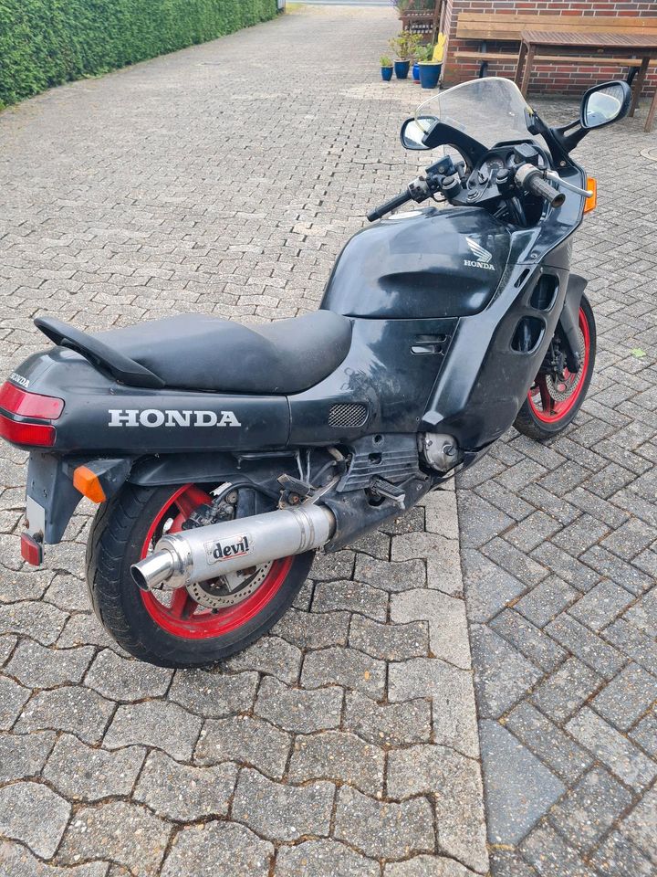 Honda cbr 1000f in Ihlow