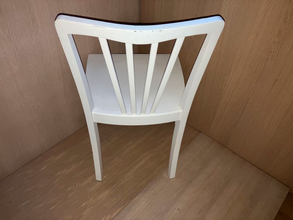 Stuhl weiß - Unikat in Dietenheim