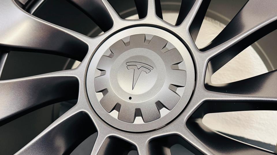 Alufelgen 21 Zoll TESLA Model Y 1188226-00-C 1188227-00-C NEU‼️ in Dingolfing
