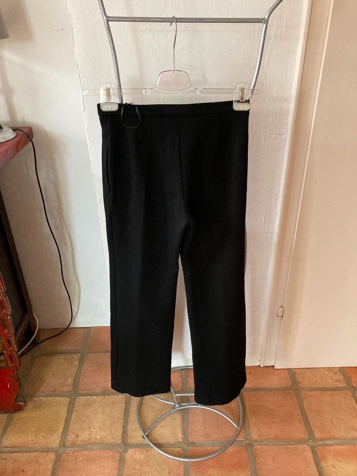 aktuelle Jill Sander Woll Hose schwarz top Zustand wie neu 34 in Düsseldorf