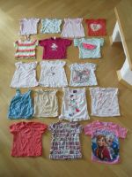 17x T-Shirt Tops Mädchen 92/98 Paket Kurzarm Shirts Minnie Maus Hessen - Großenlüder Vorschau