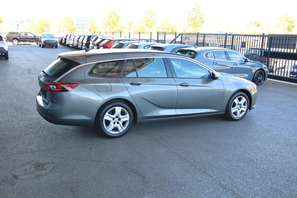 Opel Insignia ST 1.6 CDTi Business,Aut,Navi,Pdc,Ahk, in Herbrechtingen