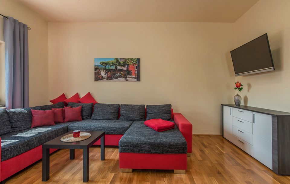 Ferienhaus-Villa Kroatien/ Istrien 8 P. POOL ab € 1263,-/Woche in München