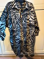 Blusenkleid von MONKI Ricklingen - Wettbergen Vorschau