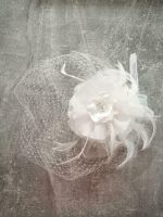 NEU Fascinator/Hut/Kopfschmuck für Bräute in ivory von Emmerling Saarland - Nalbach Vorschau