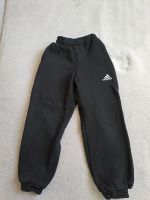 Jungen Jogginghose adidas 128 Sachsen-Anhalt - Naumburg (Saale) Vorschau