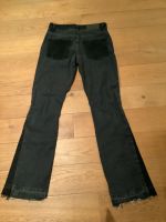 Schwarze slim rigid flare overdye Jeans, neu Größe 176, 30 R Nordrhein-Westfalen - Schwelm Vorschau