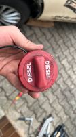 ORIGINAL Mercedes Benz Tankdeckel Diesel  A2224700105 Hessen - Rüsselsheim Vorschau