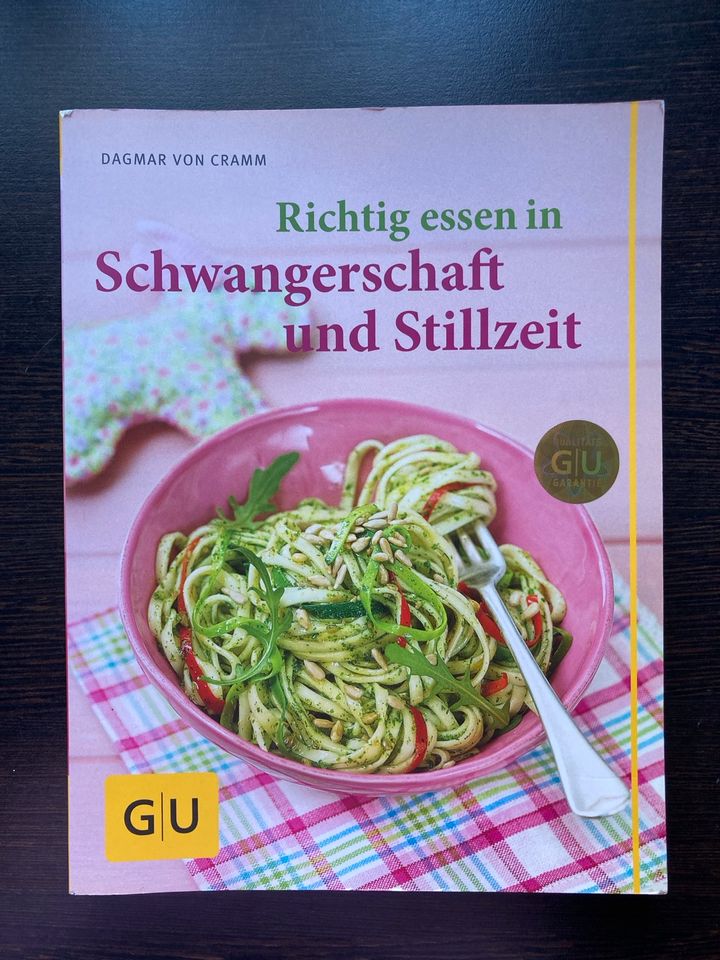 Richtig essen in Schwangerschaft und Stillzeit Kochbuch in Bonn