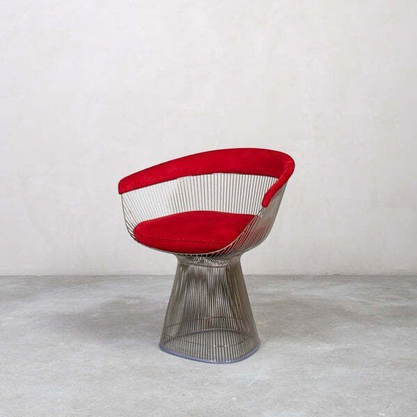 Platner Chair | Knoll International in Berlin