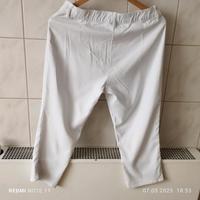 Capri Hose weiß leichter Stoff Gr. 42 Nordrhein-Westfalen - Swisttal Vorschau