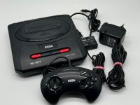 Sega Mega Drive II 2 Konsole + Controller u. Zubehör Berlin - Marzahn Vorschau