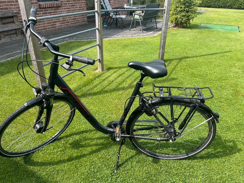 GIANT Tourer  28‘‘ 55 cm in Langenhorn