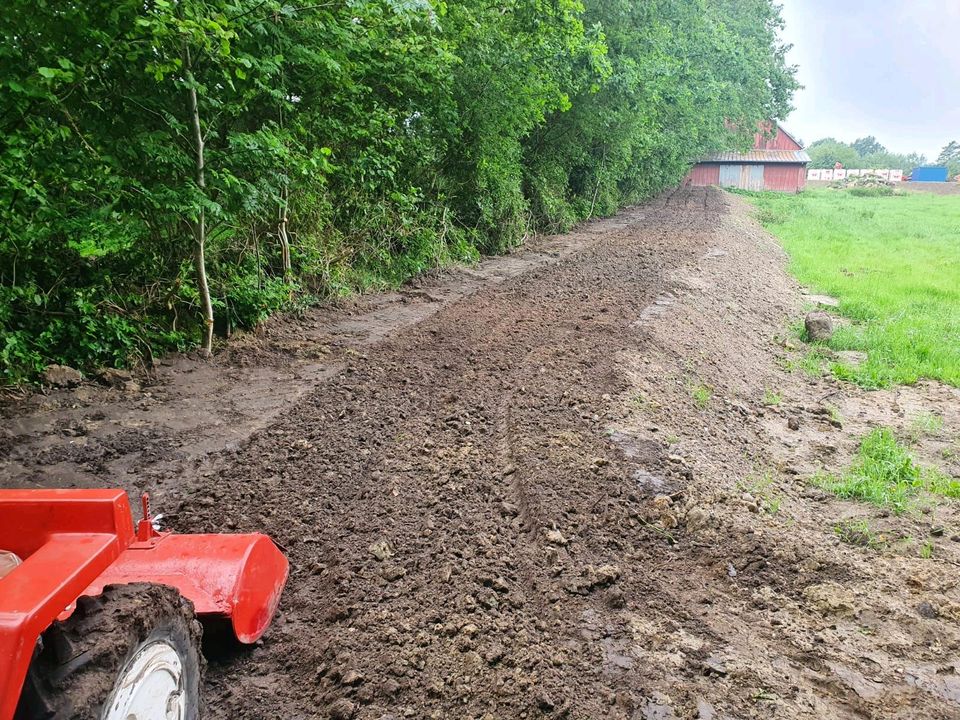 Biete Bodenfräsen und Bodenumkehrfräsen in Neuenkirchen