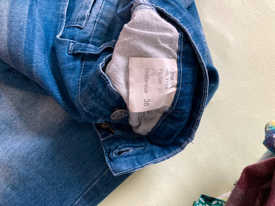 Jeans 7/8 hoher Leib Gr. 38 HS Jeans weich in Jena