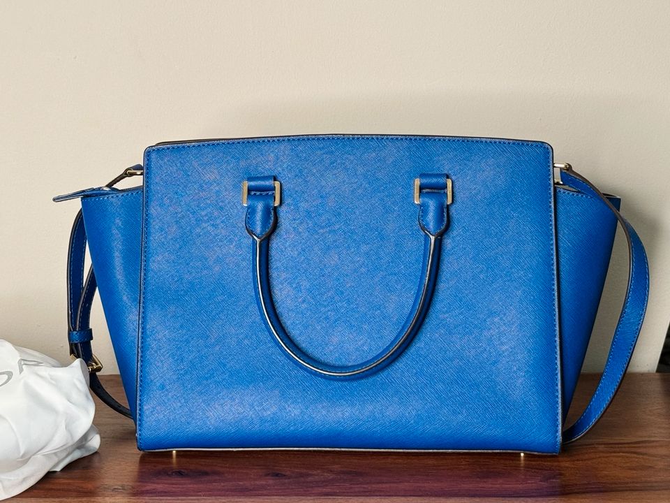 Michael Kors Selma 44x25x14 Electric Blue selten NP 375€ in Hannover