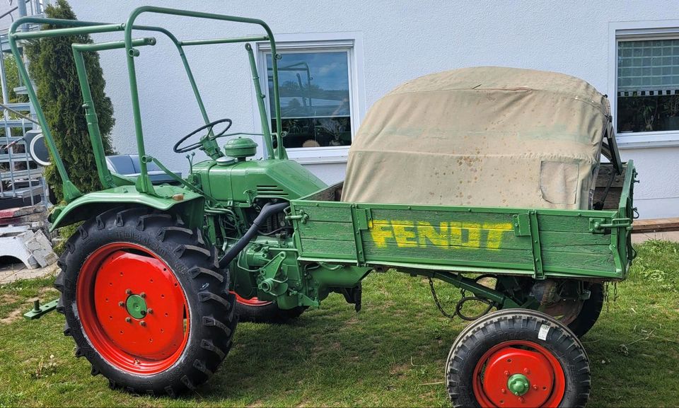 Traktor oldtimer Fendt Gt 225 Reifen Neu Mähwerk 230 in Freudenberg (Oberpfalz)