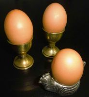 Messing Eierbecher 1 Stück = 3,- € ! Kreis Pinneberg - Uetersen Vorschau