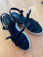 Sandalen Gr. 39 schwarz Plateau Baden-Württemberg - Horgenzell Vorschau