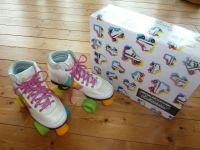 Wunderschöne Rookie Regenbogen Rollschuhe Größe 36/37 oder 40/41 Sachsen - Weischlitz Vorschau