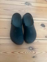 Crocs schuhe Wasserschuhe Grôße 36 Berlin - Neukölln Vorschau