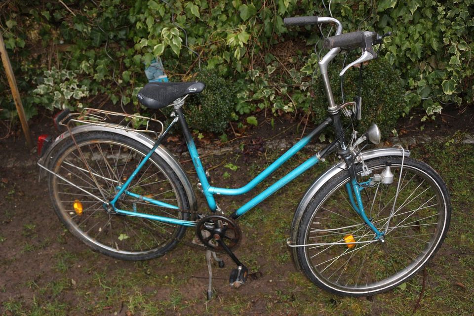 Damenrad/Woman Bike 26 Zoll Studentinnenrad in Erlangen