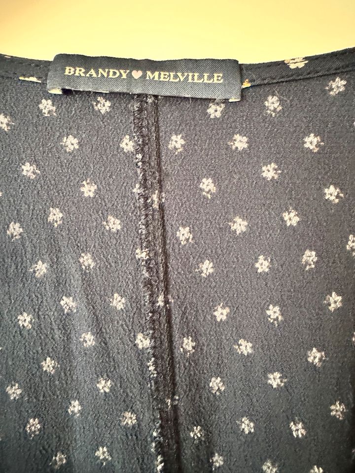 Brandy Melville Kleid in Frankfurt am Main