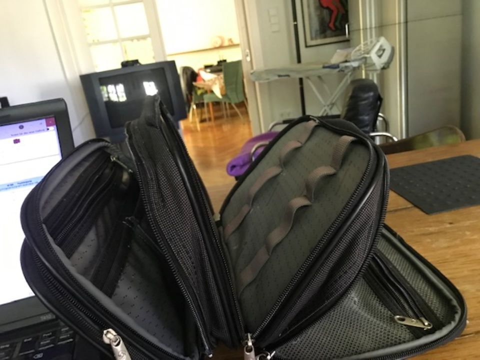 Kulturtasche von Samsonite, fast neuwertig in Marburg