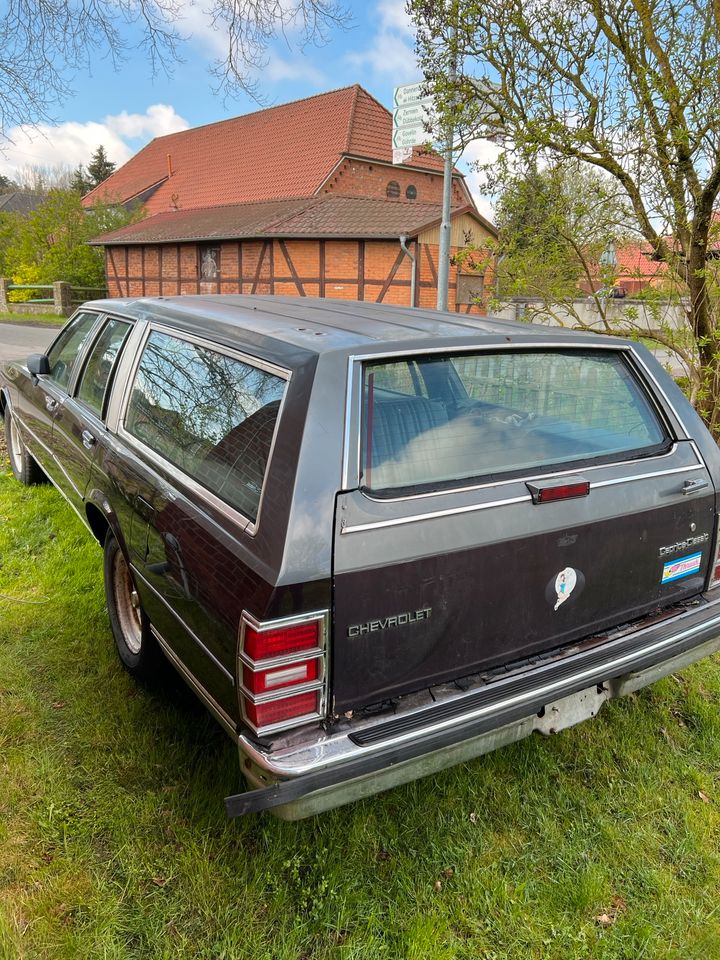 Chevrolet Caprice Schlachtfest in Nahrendorf