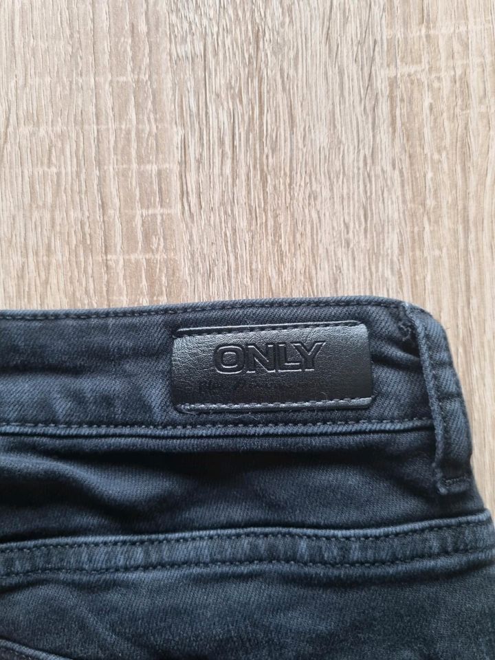 ❤️ Only Jeans Röhrenjeans Jeanshose schwarz Gr L 32 in Solingen