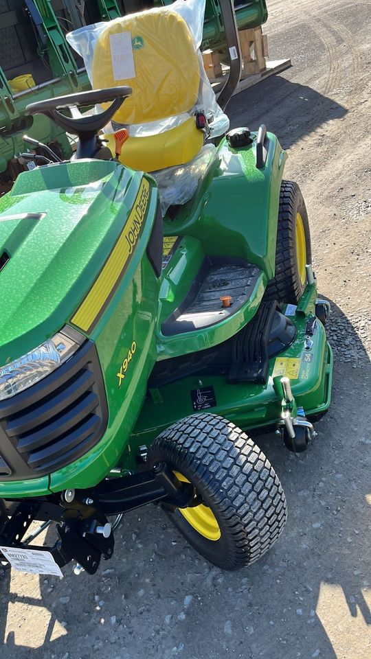 John Deere X940 Dieseltraktor, Rasenmäher, 137cm in Niedersachsen