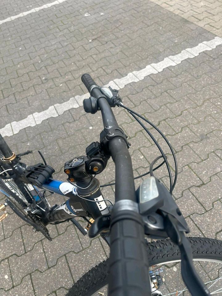 zuverlässiges Exte 27,5 Zoll MTB mit Bonus Zubehör! in Bremen