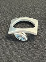 Quinn Ring mit Blautopas aus 925er Silber Design Ring Gr. 55 Berlin - Charlottenburg Vorschau
