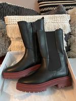 Deichmann Catwalk hohe Chelsea Boots Winter schwarz Bordeaux 41 Nordrhein-Westfalen - Lindlar Vorschau