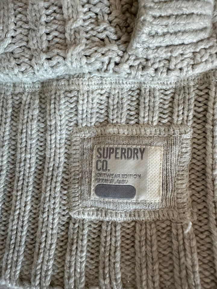 Superdry Strickjacke in Freiburg im Breisgau