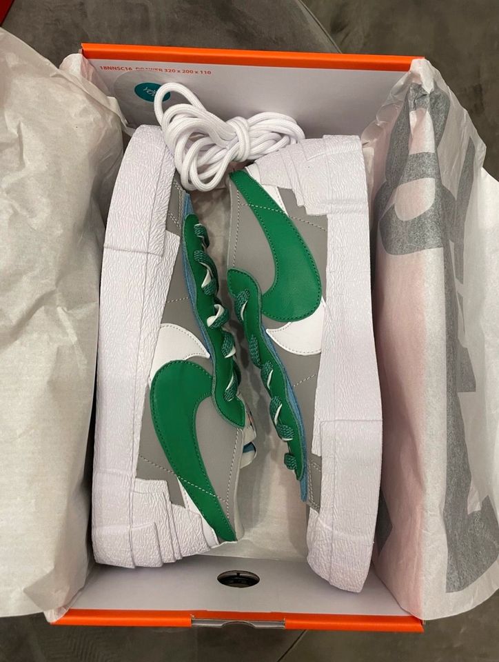 Nike Blazer Low /Sacai Grey/Classic Green GR. 42,5 in Villingen-Schwenningen