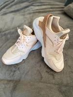 Nike Air Hurache in 44 Nordrhein-Westfalen - Dormagen Vorschau