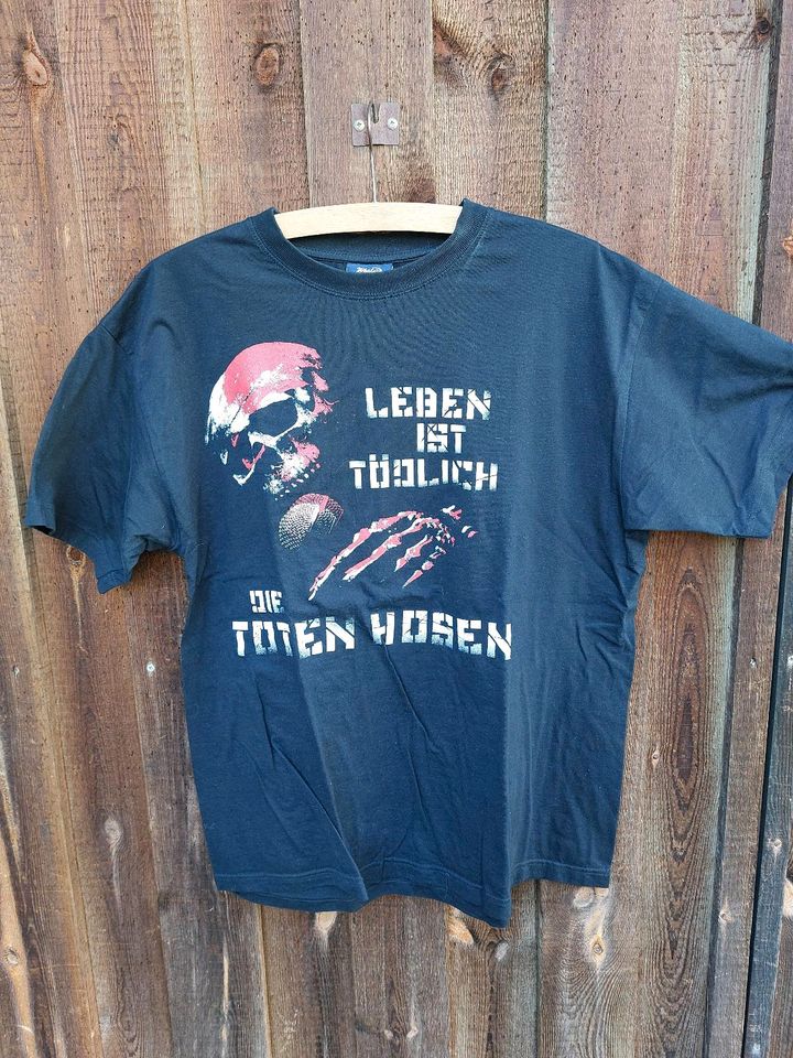 Die Toten Hosen verschiedene T-Shirts, inklusive Versandkosten in Bad Neustadt a.d. Saale