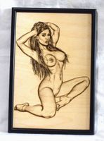 Wandbild Frau Brandmalerei Holz Holzrahmen pyrography Frauenakt Niedersachsen - Bad Pyrmont Vorschau