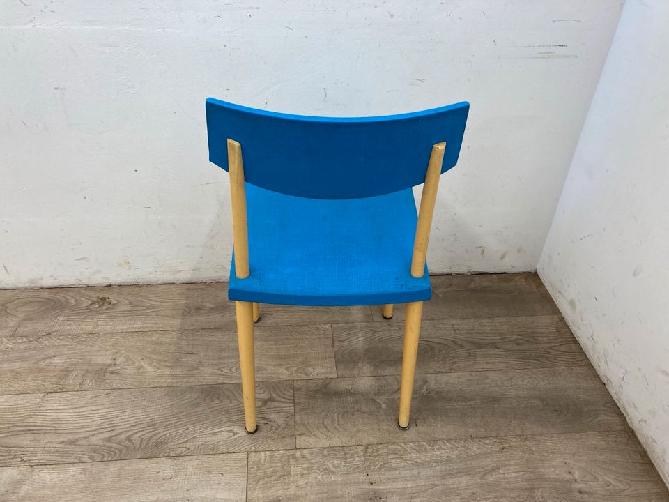 #A DDR Küchenstuhl Kunstleder blau 70er Holz Esszimmer Küche in Burgstädt