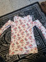 Oberteil langarm Shirt schulterfrei Blumen Rosen weiß Rosa XS Niedersachsen - Selsingen Vorschau